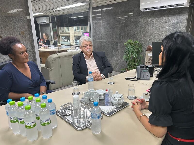 A ADM-RS visita a JUCISRS